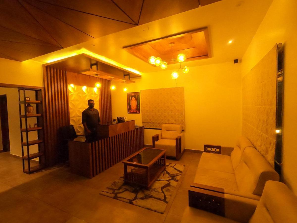 The Wild Trails Clarks Exotica , Munnar Hotel Bagian luar foto
