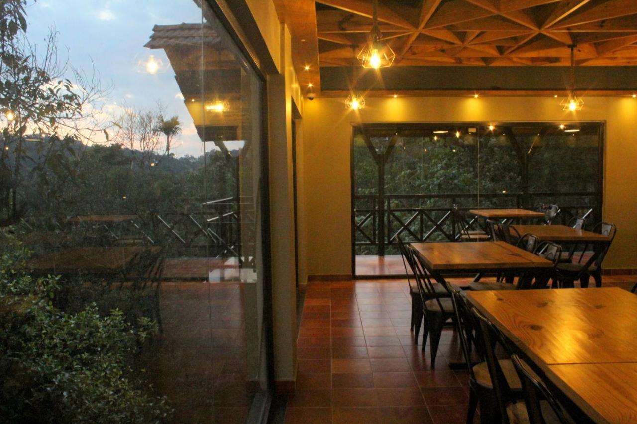 The Wild Trails Clarks Exotica , Munnar Hotel Bagian luar foto