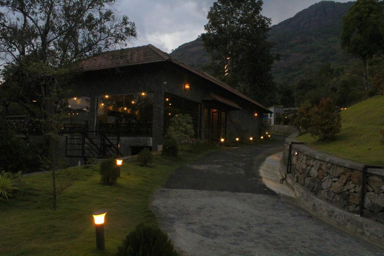 The Wild Trails Clarks Exotica , Munnar Hotel Bagian luar foto